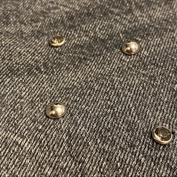 Levi’s Embellished Wedgie Short - Picture 6 of 8